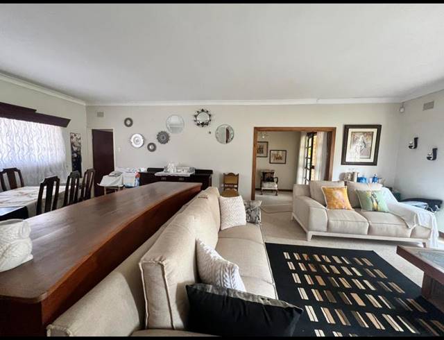 4 BEDROOM PROPERTY TO RENT IN SELCOURT